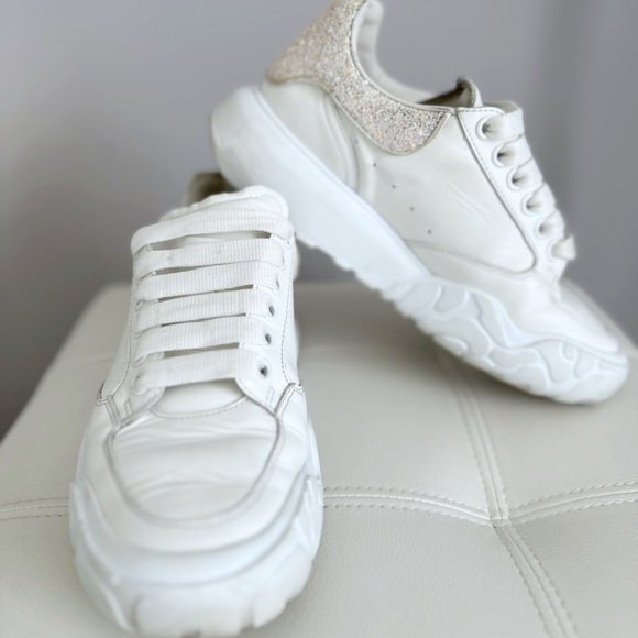 Authentic Alexander McQueen glitter heel sneakers - Picture 3 of 7